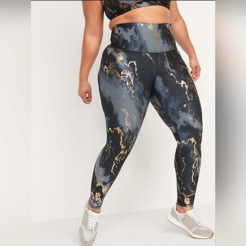 Old Navy Black and Gold Marble Leggings